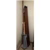 Image 1 : ASSORTED WOODEN SHELVES AND SHOWER RODS