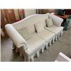 Image 1 : 7 FT SOFA