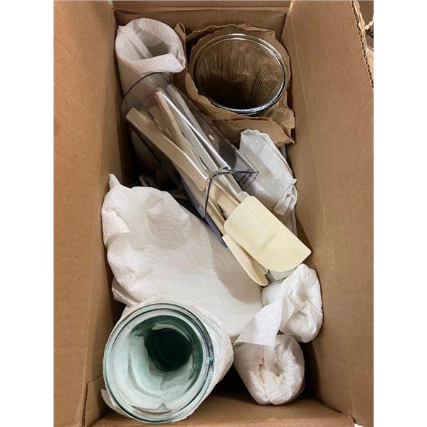 BOX LOT