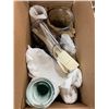 Image 1 : BOX LOT