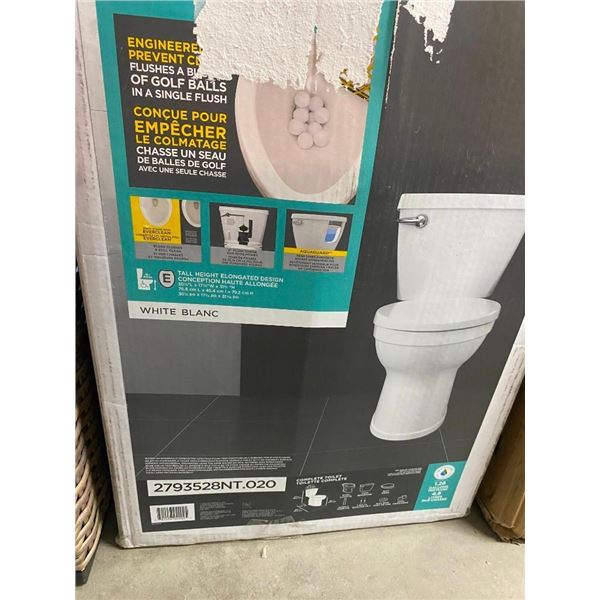 AMERICAN STANDARD COMPLETE TOILET