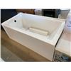 Image 1 : 60 INCH BATHTUB