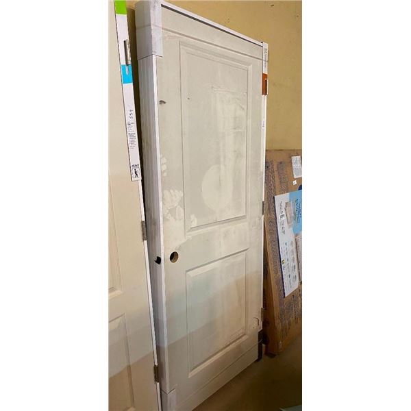 32 X 82 INCH INTERIOR DOOR