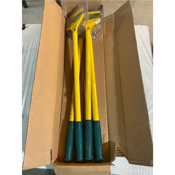 4 OF 18 INCH PAINT SCRAPERS