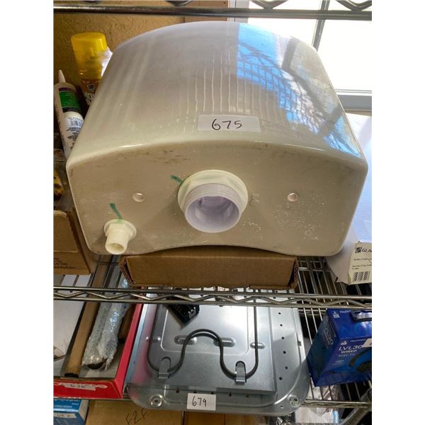 TOILET TANK WITH COVER