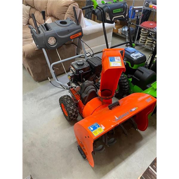 YARDMAX 26 INCH GAS SNOW BLOWER