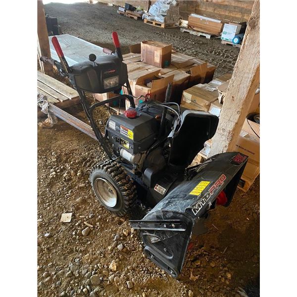 28 INCH GAS POWERED SNOW BLOWER