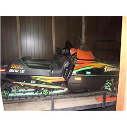 Artic Cat Thundercat 900 Snowmobile