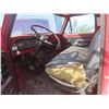 Image 11 : 1979 Ford F700, 370 Gas, 5-Spd Std, Single Axle Dually, 16 Ft Box w/ Roll Top Tarp