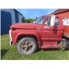 Image 2 : 1979 Ford F700, 370 Gas, 5-Spd Std, Single Axle Dually, 16 Ft Box w/ Roll Top Tarp