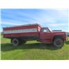 Image 6 : 1979 Ford F700, 370 Gas, 5-Spd Std, Single Axle Dually, 16 Ft Box w/ Roll Top Tarp
