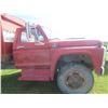 Image 7 : 1979 Ford F700, 370 Gas, 5-Spd Std, Single Axle Dually, 16 Ft Box w/ Roll Top Tarp