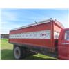 Image 8 : 1979 Ford F700, 370 Gas, 5-Spd Std, Single Axle Dually, 16 Ft Box w/ Roll Top Tarp
