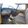 Image 10 : 1971 Ford 700, 361 Gas, 5-Spd Std, Tandem Tag Axle, 20 Ft Box