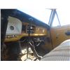 Image 12 : 1971 Ford 700, 361 Gas, 5-Spd Std, Tandem Tag Axle, 20 Ft Box