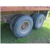 Image 4 : 1971 Ford 700, 361 Gas, 5-Spd Std, Tandem Tag Axle, 20 Ft Box