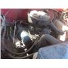 Image 11 : 1970s Ford 600, 391 Gas, 5-Spd Std, Single Axle, Tandem, 15 Ft Box and Hoist