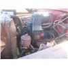 Image 12 : 1970s Ford 600, 391 Gas, 5-Spd Std, Single Axle, Tandem, 15 Ft Box and Hoist