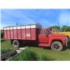 Image 1 : 1970s Ford 600, 391 Gas, 5-Spd Std, Single Axle, Tandem, 15 Ft Box and Hoist