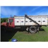 Image 1 : International Loadstar 1600, Gas 8-Cyl, 4-Spd x2, 14 Ft Box and Hoist, Single Axle, Tandem