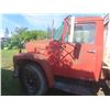 Image 2 : International Loadstar 1600, Gas 8-Cyl, 4-Spd x2, 14 Ft Box and Hoist, Single Axle, Tandem