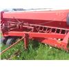 Image 3 : International 620 Press Drill, 24 Ft, w/ Rubber Packers, 6" Spacing