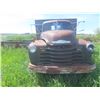 Image 3 : Chevy Maple Leaf 3 Ton Grain Truck w/ Box, Hoist, Dually