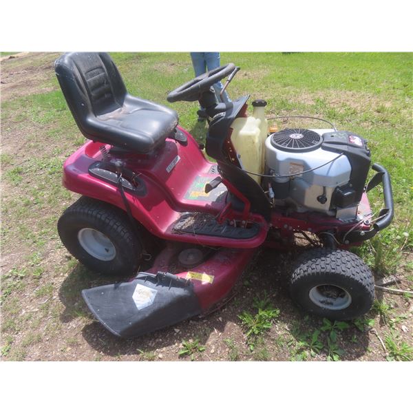 White Outdoor 22 HP Garden Tractor, Runs, Mower Deck Needs Work, No Hood
