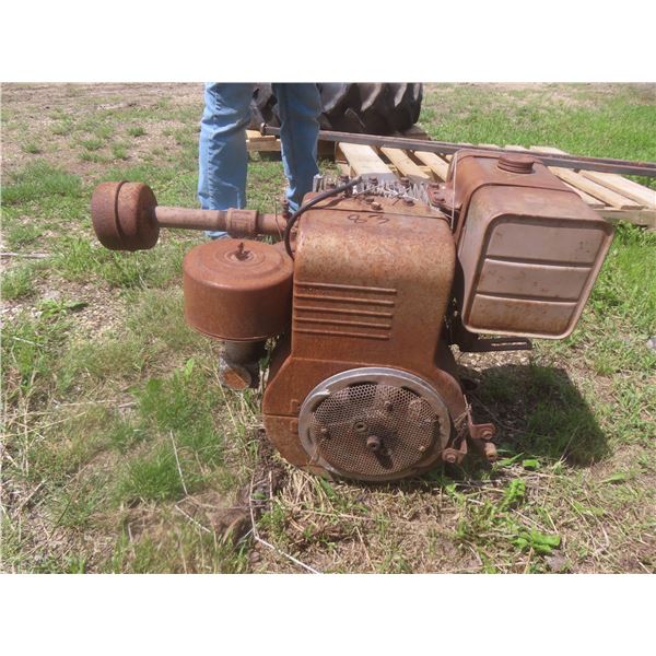 Briggs and Stratton Engine, Approx 9 HP, Has Compression