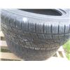 Image 3 : 2 Tires, 235/65 R17