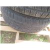 Image 4 : 2 Tires, 235/65 R17