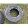 Image 6 : 2 Implement Tires: 11L-15 No Rim, 11L-14.5L w/ Rim
