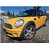 Image 1 : DUNCAN - 2008 MINI CLUBMAN YELLOW  211369 KMS - JP97027