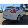 Image 9 : DUNCAN - 2017 FORD FOCUS WHITE 154252 KMS - D297212