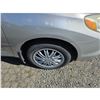 Image 21 : DUNCAN - 2004 TOYOTA COROLLA MATRIX SILVER 299999 KMS - J823910