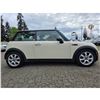 Image 11 : DUNCAN - 2006 MINI COOPER WHITE  195936KMS - JK71048