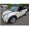 Image 3 : DUNCAN - 2006 MINI COOPER WHITE  195936KMS - JK71048