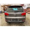 Image 18 : PARKSVILLE - 2014 VOLKSWAGEN TIGUAN GREY 254533 KMS - B619320