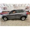 Image 23 : PARKSVILLE - 2014 VOLKSWAGEN TIGUAN GREY 254533 KMS - B619320