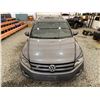 Image 7 : PARKSVILLE - 2014 VOLKSWAGEN TIGUAN GREY 254533 KMS - B619320