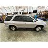 Image 12 : PARKSVILLE - 2001 ACURA MDX SILVER 242865 KMS - B003824