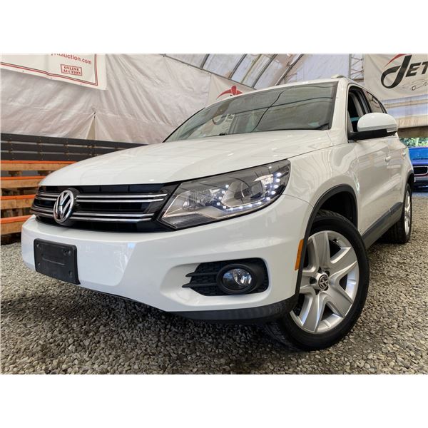 PARKSVILLE - 2016 VOLKSWAGEN TIGUAN  WHITE 169795 KMS - D577447