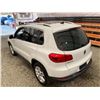 Image 22 : PARKSVILLE - 2016 VOLKSWAGEN TIGUAN  WHITE 169795 KMS - D577447