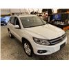 Image 9 : PARKSVILLE - 2016 VOLKSWAGEN TIGUAN  WHITE 169795 KMS - D577447