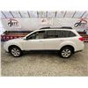 Image 23 : PARKSVILLE - 2010 SUBARU OUTBACK WHITE 301816 KMS - D355876