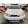 Image 6 : PARKSVILLE - 2010 SUBARU OUTBACK WHITE 301816 KMS - D355876