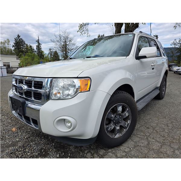 DUNCAN - 2011 FORD ESCAPE WHITE 221398 KMS - DC68165