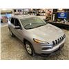 Image 10 : PARKSVILLE - 2014 JEEP CHEROKEE GREY 329433 KMS - D139688