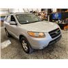 Image 9 : PARKSVILLE - 2009 HYUNDAI SANTA FE GREY 308884 KMS - D252455