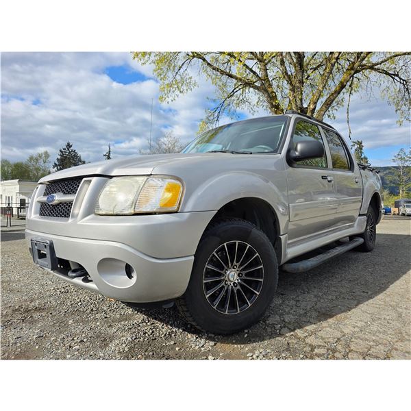 DUNCAN - 2005 FORD EXPLORER SPORT TRAC SILVER  257725 KMS - DA07641